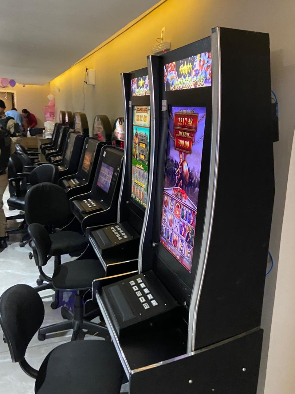 PMPR desmantela ponto de jogos de azar e apreende 23 máquinas em Pinhais