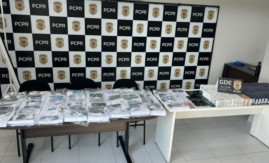 PCPR devolve mais de 1 mil celulares recuperados no Paraná em 2025